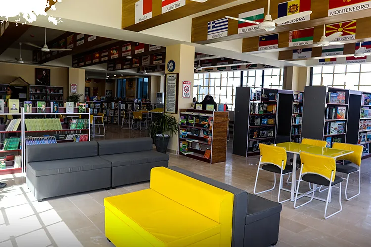 Future World Schools & Colleges school gallery image