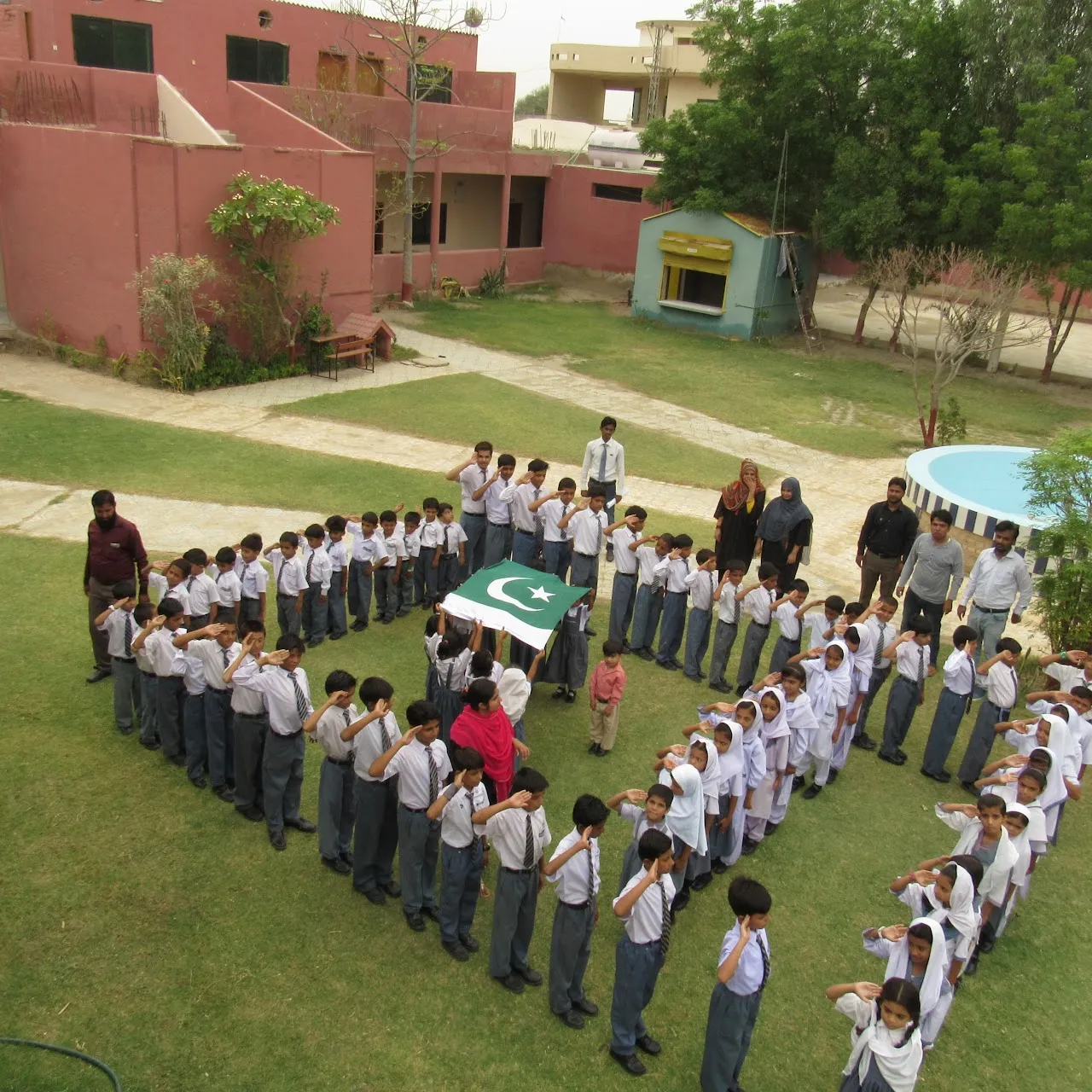 Sindh Academy High School school campus image